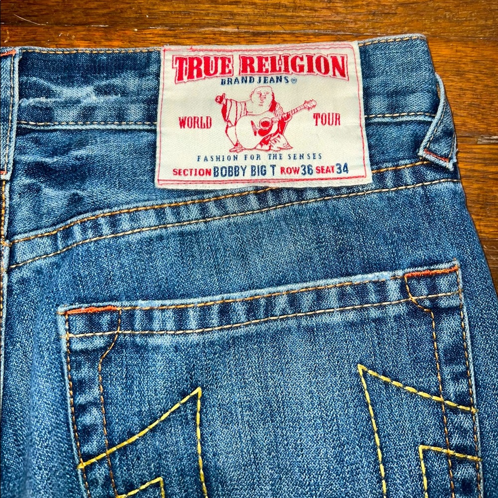 Men’s TRUE RELIGION Bobby Big T jeans (size 36x34)